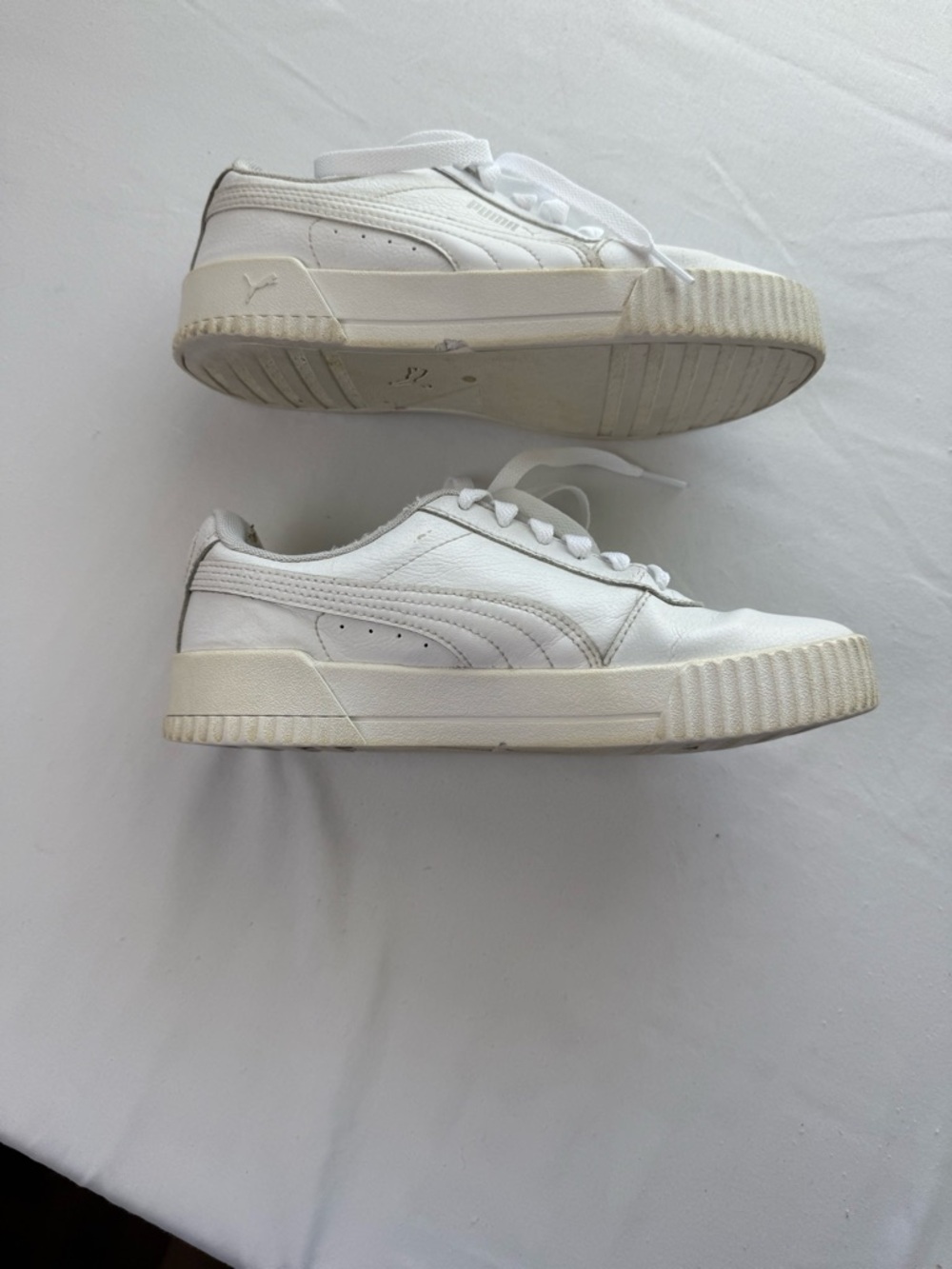 Puma Carina 2.0 White Low-Top Leather Sneakers Textured Platform Sole 80’s - Picture 3 of 8